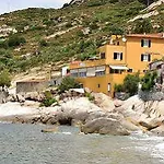 Ξενοδοχείο με διαμερίσματα - Mare Pomonte