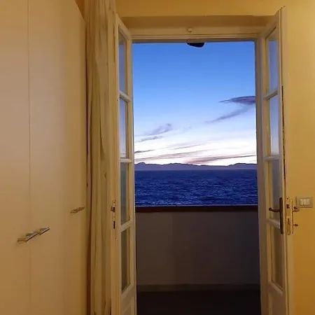 - Mare Apart Otel Pomonte