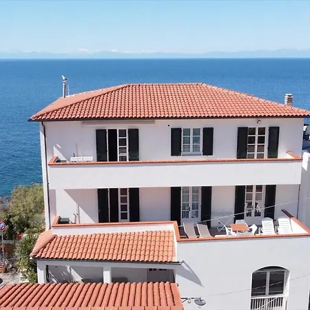 Apartahotel - Mare
