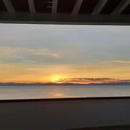 - Mare Aparthotel