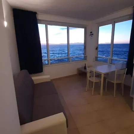 - Mare Aparthotel Pomonte
