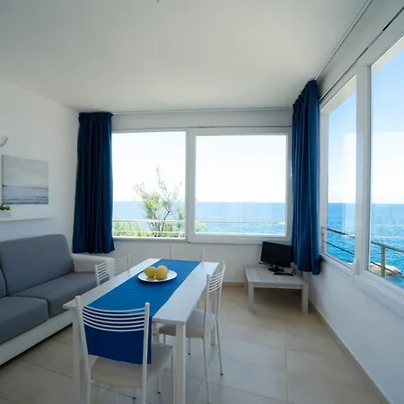 - Mare 3*