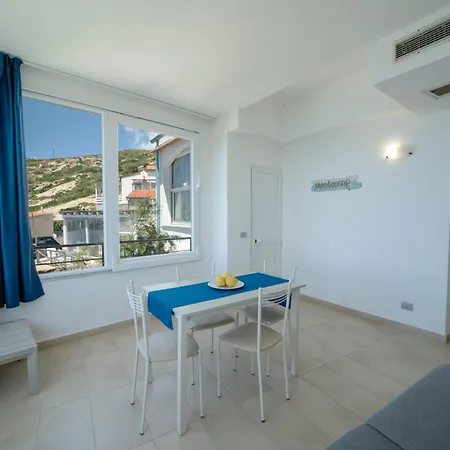 - Mare פומונטה