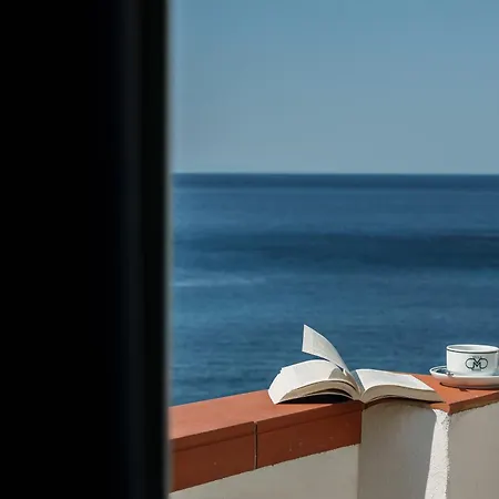 - Mare 3* Pomonte