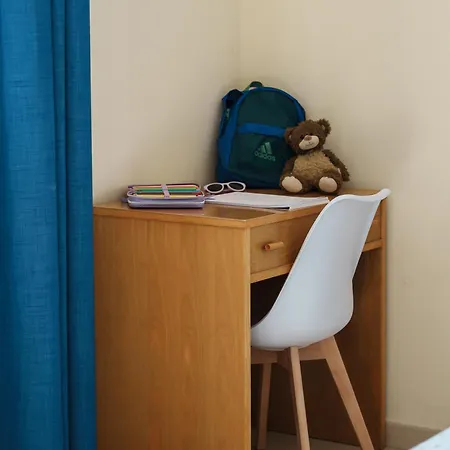 - Mare Aparthotel