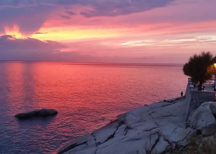 - Mare מלון דירות