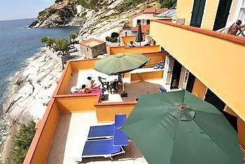 - Mare פומונטה