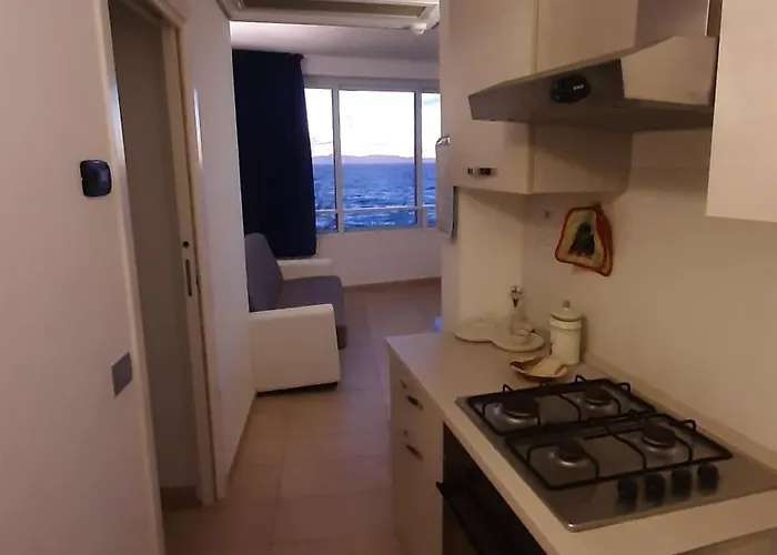 - Mare Aparthotel Pomonte