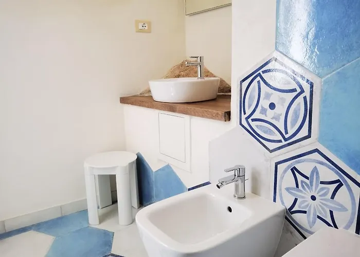 - Mare מלון דירות