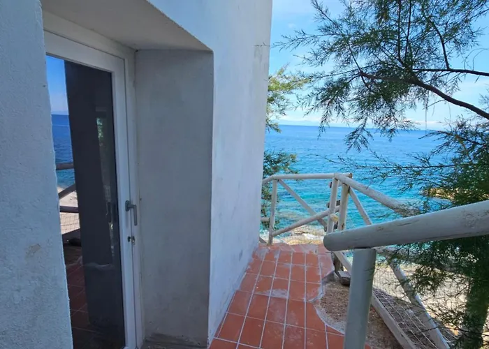 - Mare 3* פומונטה