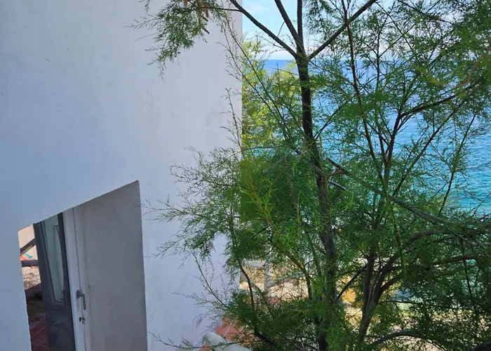 - Mare 3* פומונטה