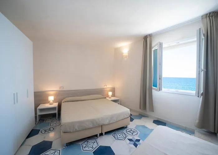 מלון דירות - Mare 3*