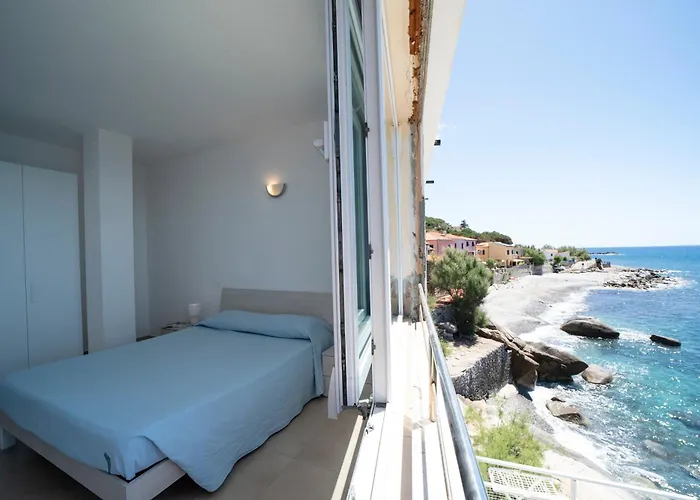 מלון דירות - Mare 3*