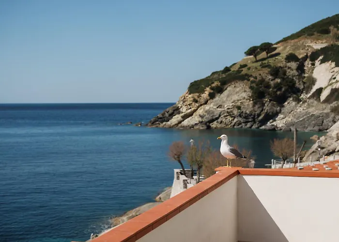 - Mare 3* פומונטה