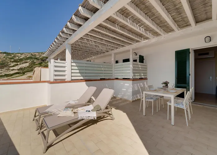 - Mare מלון דירות פומונטה