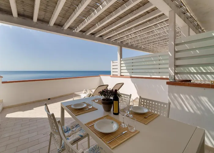 מלון דירות - Mare 3*